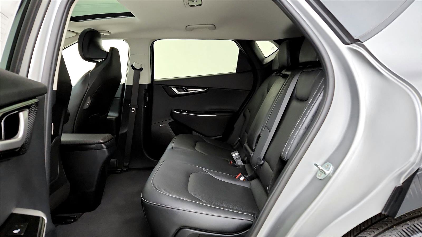 Used 2022 Kia EV6 GT-Line w/ First Edition Package image 33