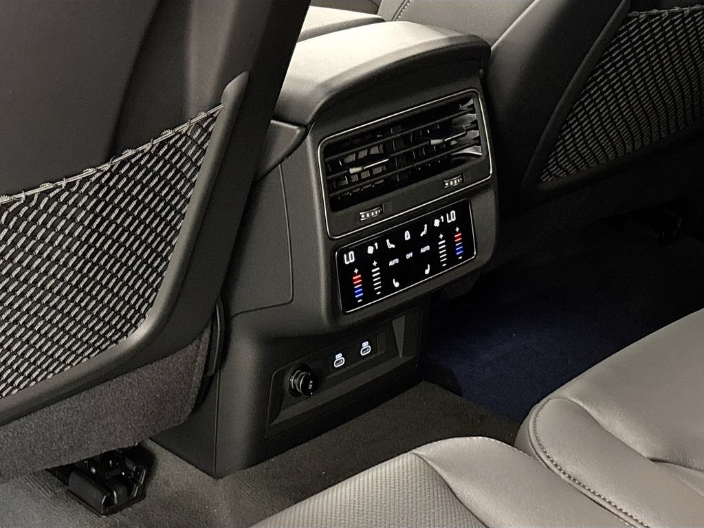 New 2026 Audi Q7 2.0T Premium Plus AWD/4WD image 17