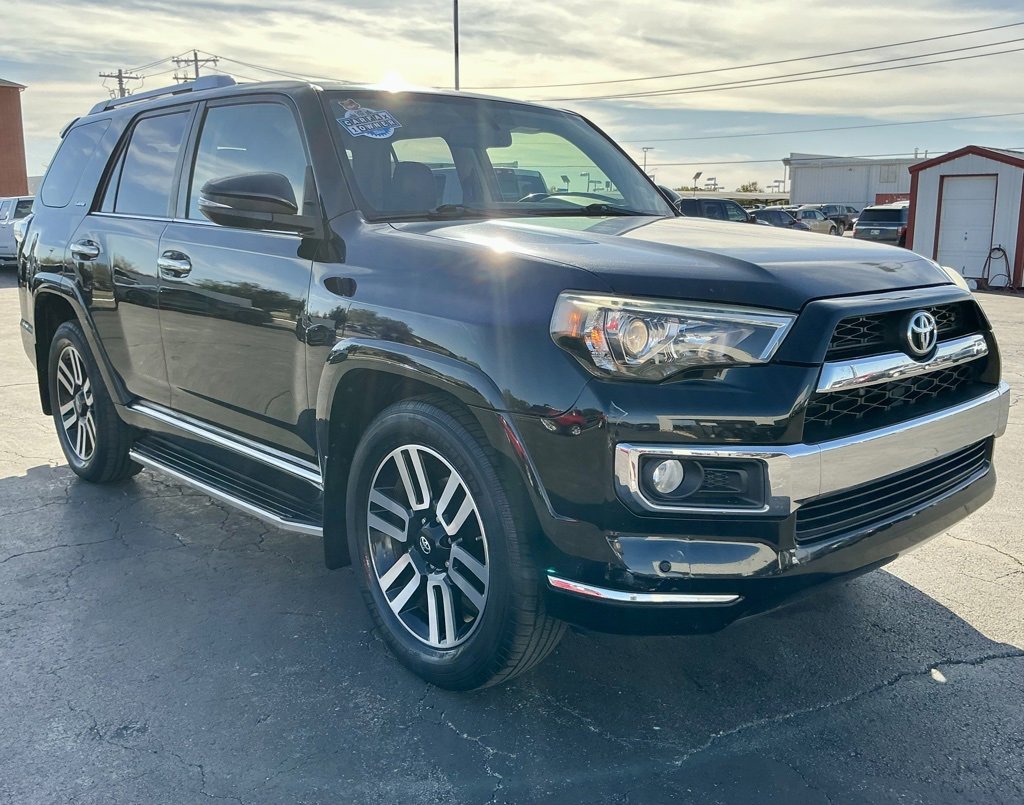 Used 2015 Toyota 4Runner Limited image 3