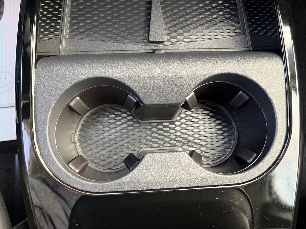 Used 2025 Ford Mustang Mach-E Select image 24