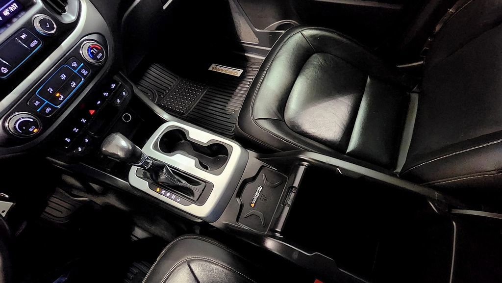 Used 2022 Chevrolet Colorado ZR2 image 40