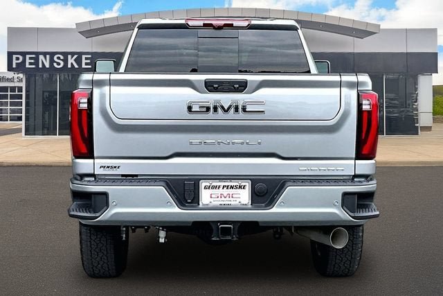 New 2026 GMC Sierra 2500 Denali Ultimate w/ Max Trailering Package AWD/4WD image 4
