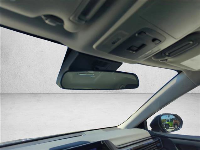 Used 2025 Toyota Camry LE FWD image 13