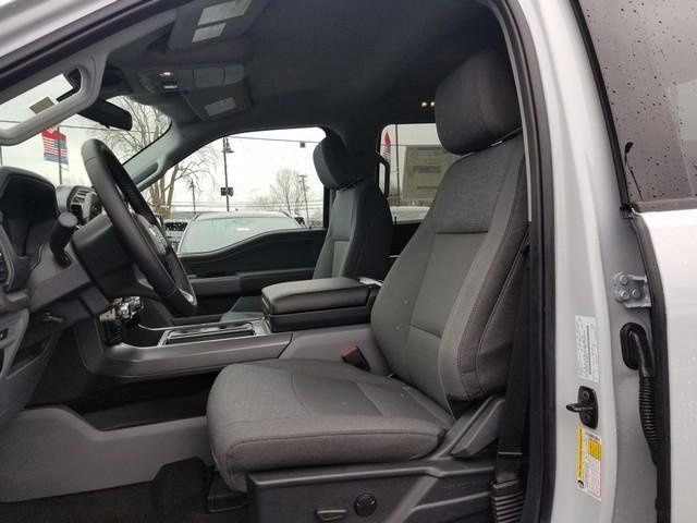 New 2025 Ford F150 XLT w/ Equipment Group 301A Standard image 13