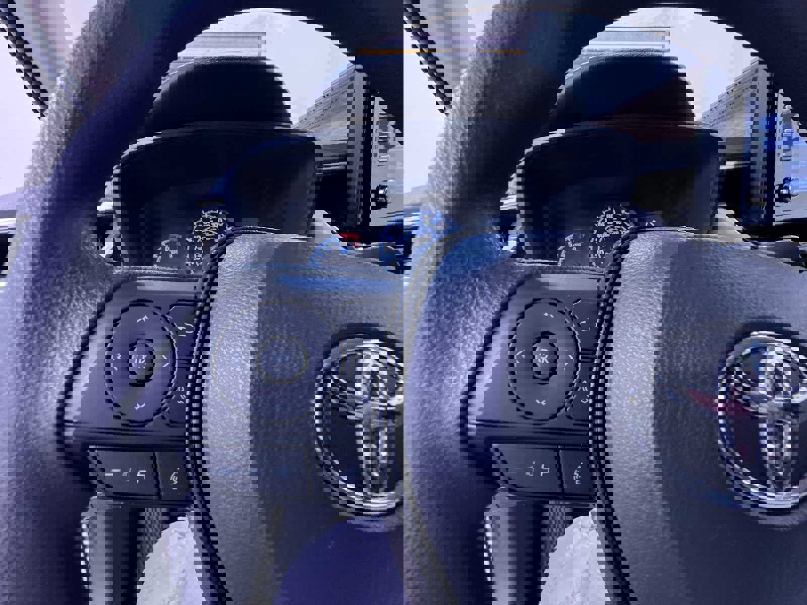 Used 2020 Toyota Corolla L image 20