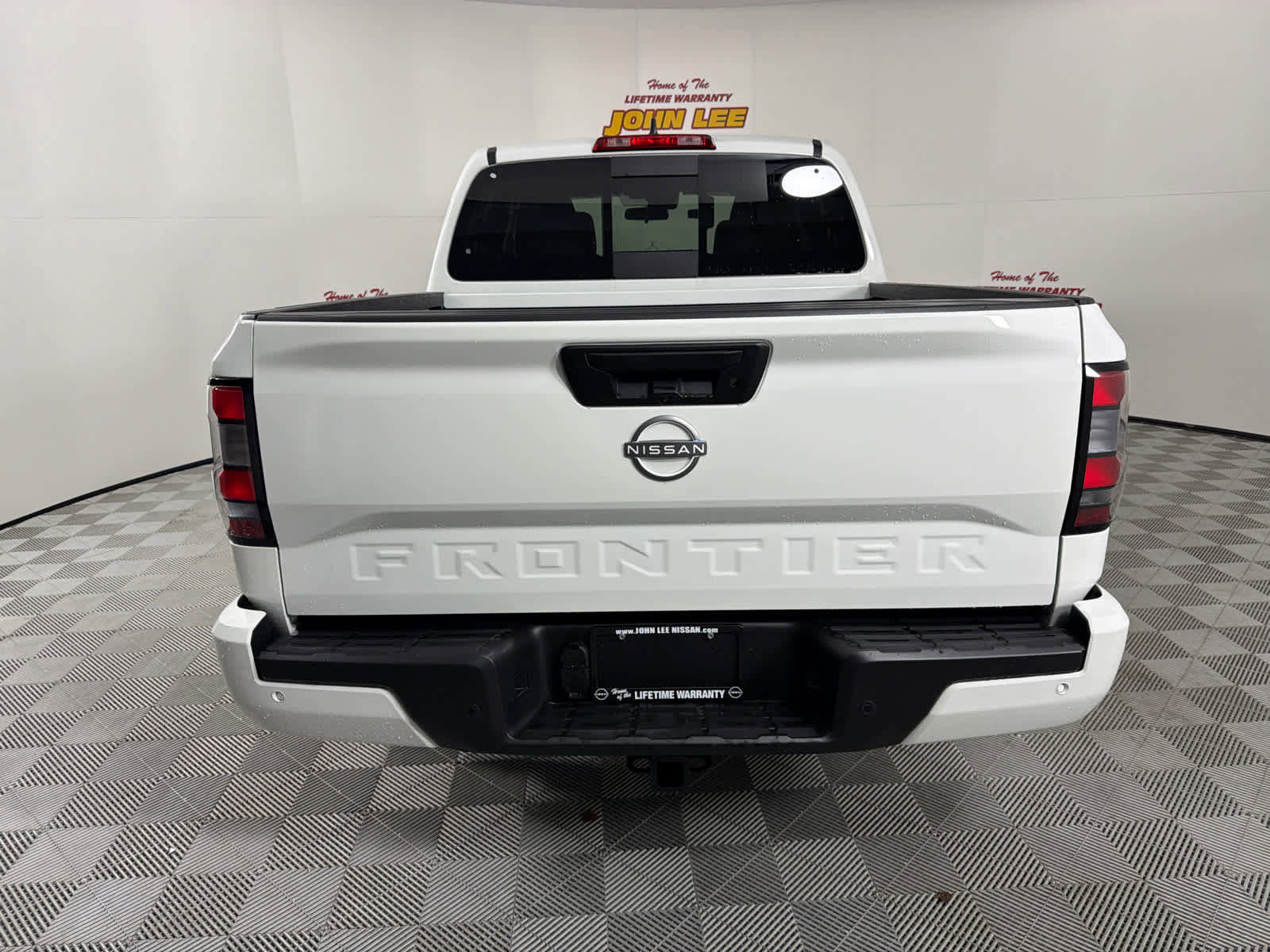 New 2025 Nissan Frontier SV w/ SV Convenience Package image 4