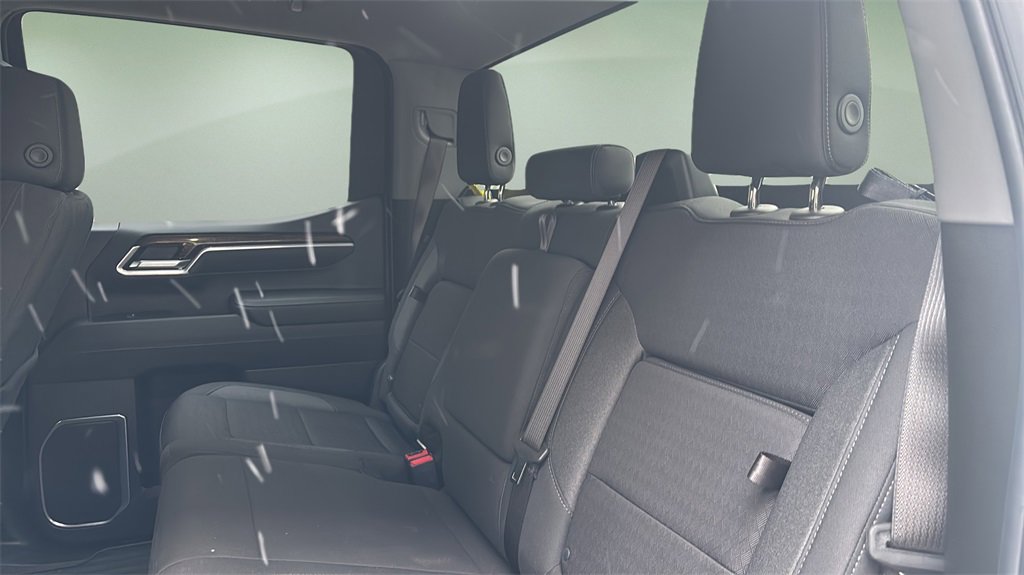 Used 2025 GMC Sierra 1500 Elevation image 10
