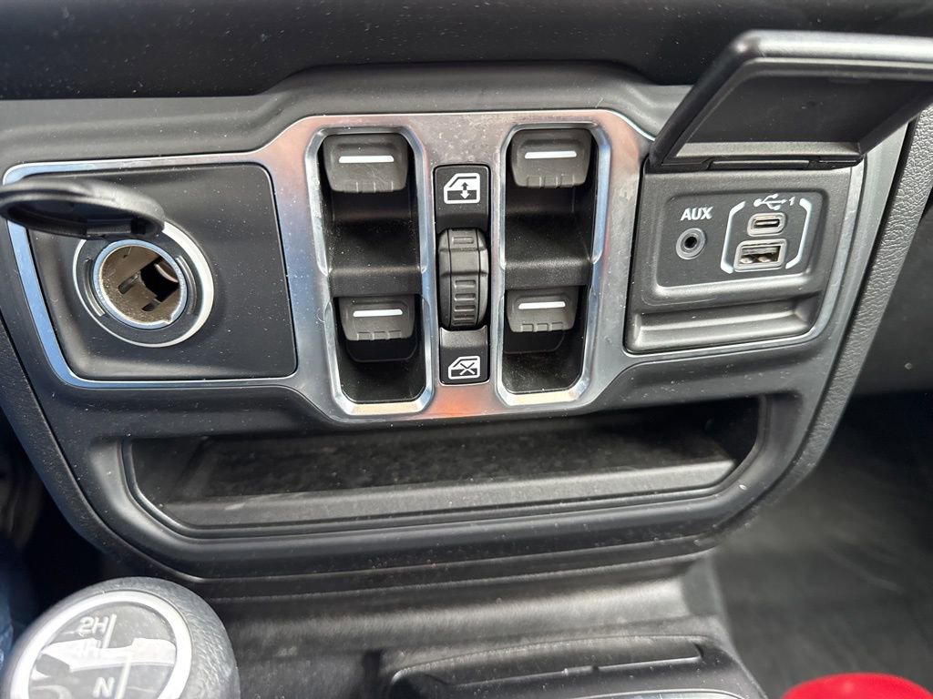 Used 2020 Jeep Gladiator Sport w/ Quick Order Package 24S image 33