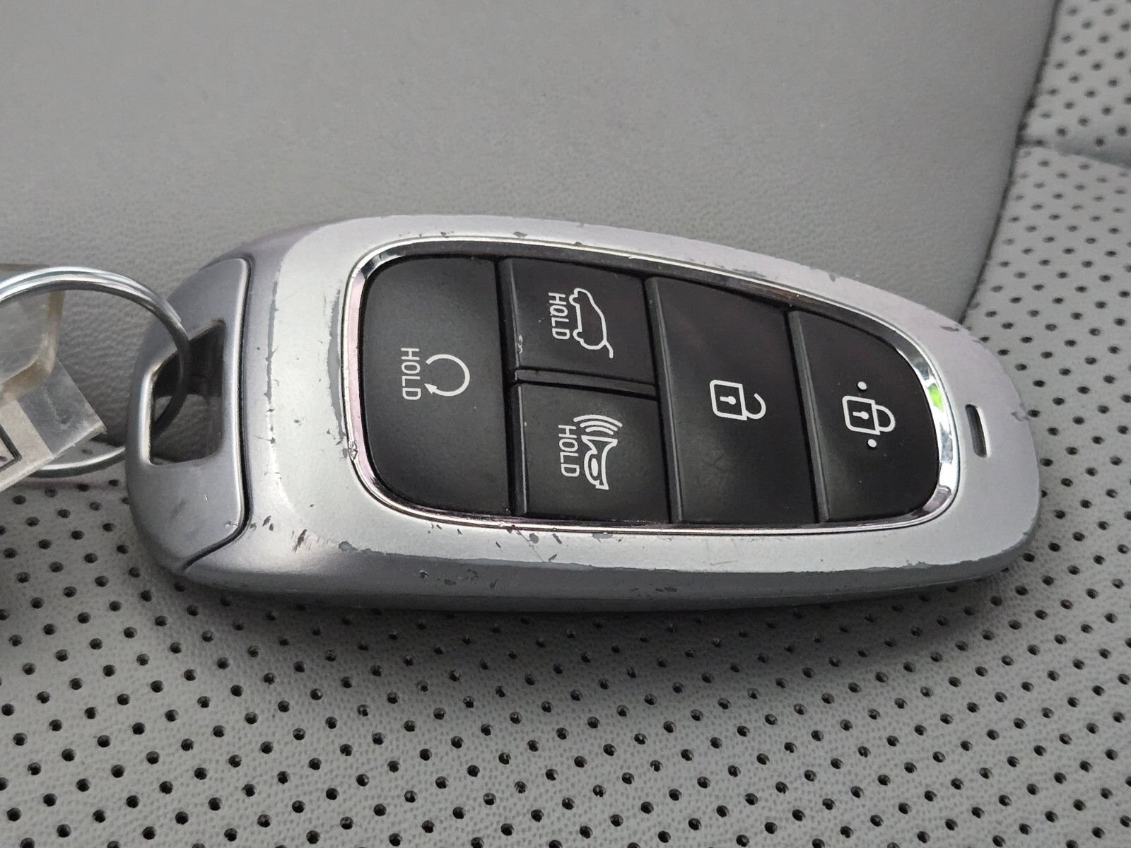 Used 2024 Hyundai Palisade SEL FWD image 30