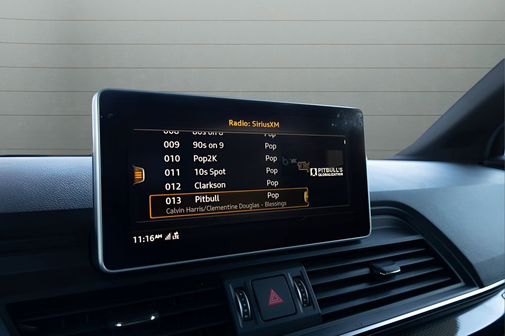 Used 2020 Audi SQ5 Premium Plus w/ Premium Plus Package image 22
