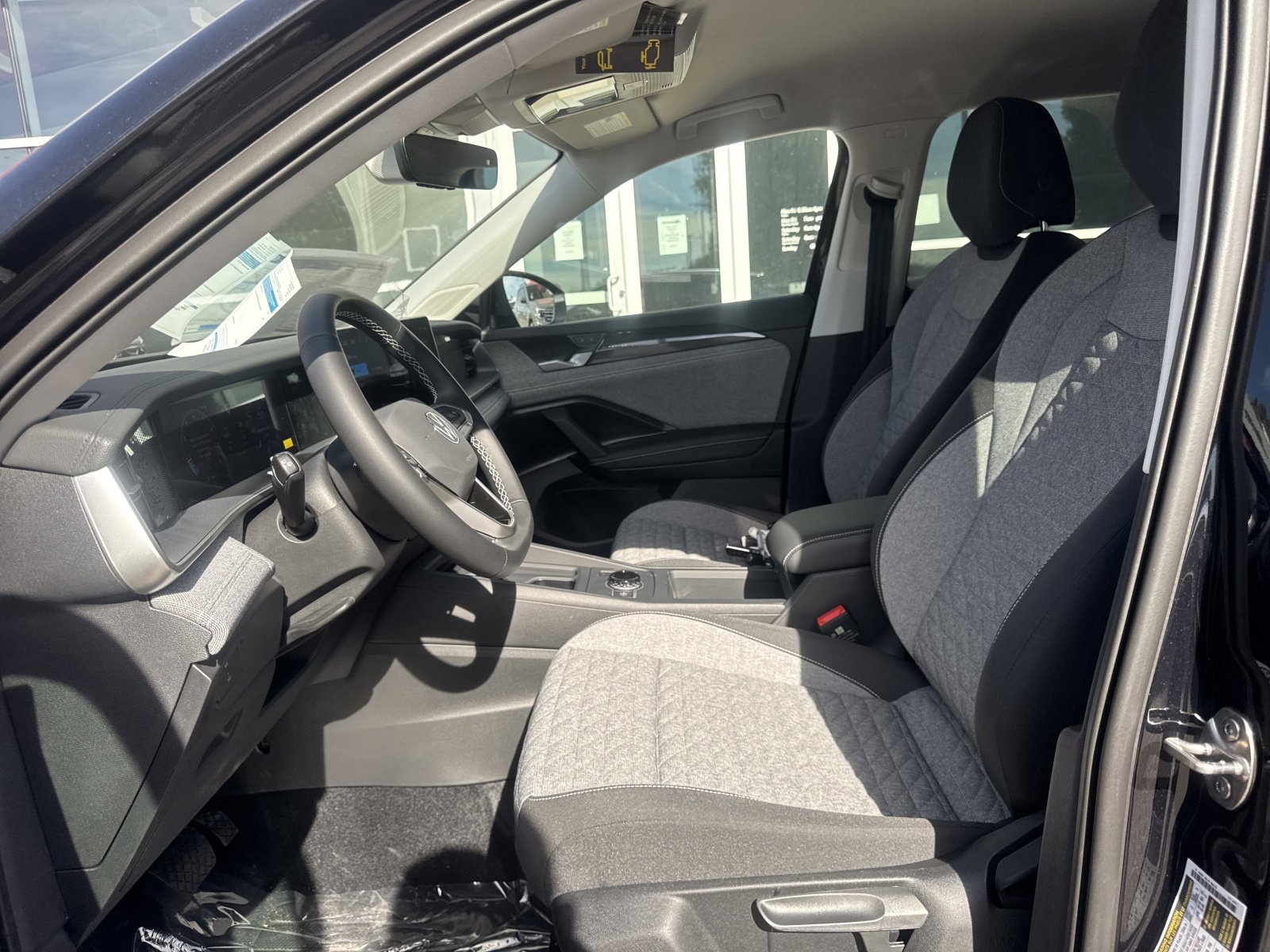 New 2026 Volkswagen Tiguan S image 17