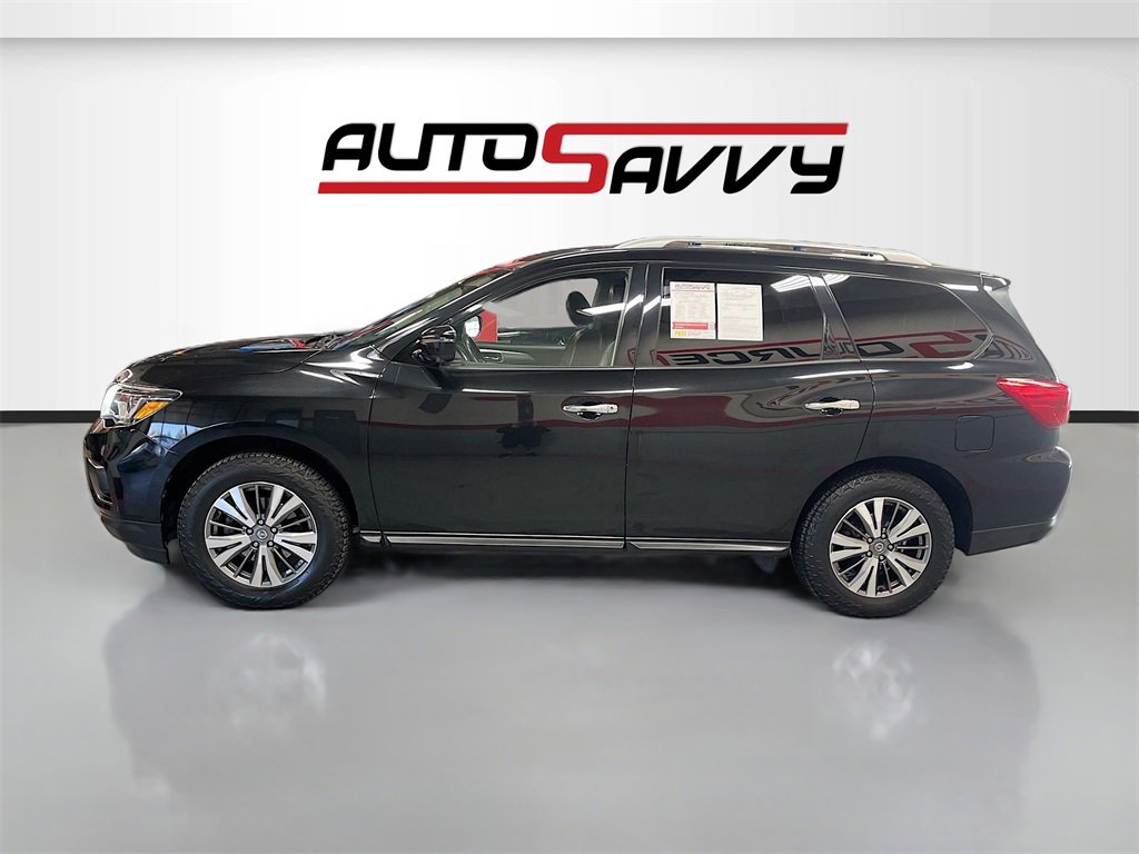 Used 2019 Nissan Pathfinder SL image 4