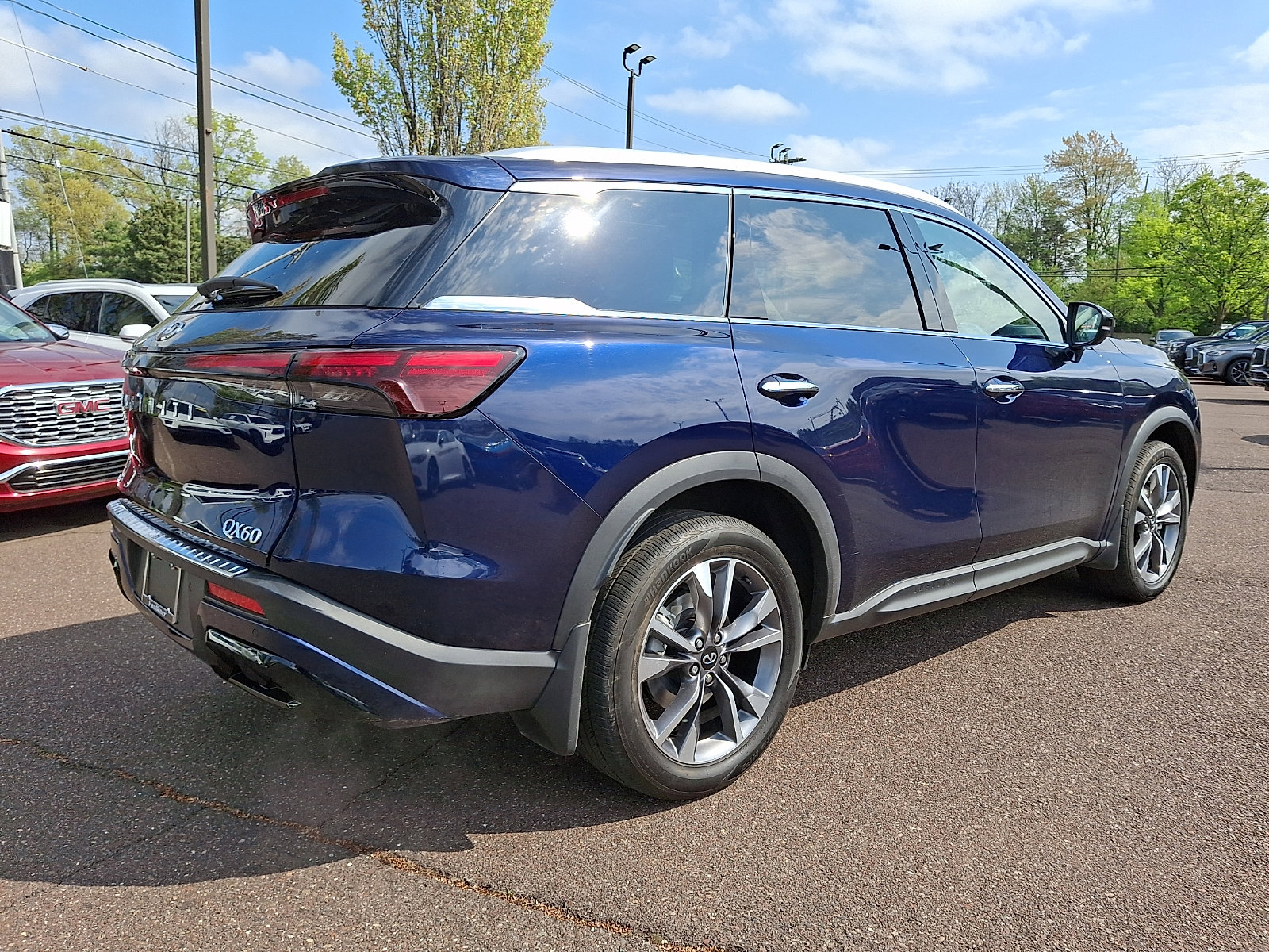 Certified 2024 INFINITI QX60 Luxe w/ Vision Package image 6