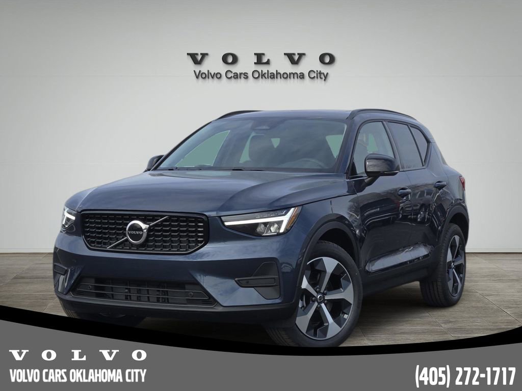 New 2026 Volvo XC40 B5 Core w/ Protection Package Premier
