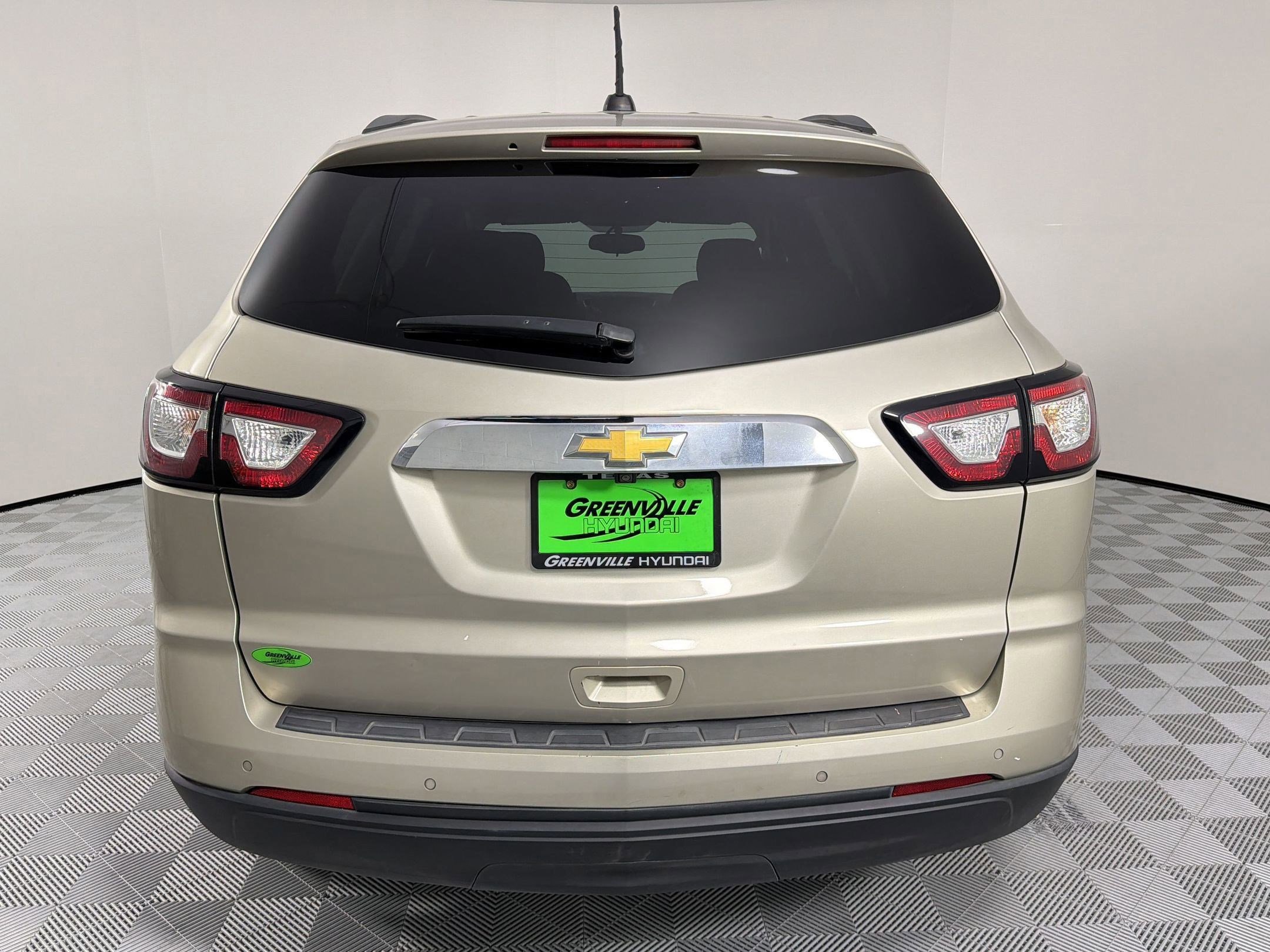 Used 2016 Chevrolet Traverse LT w/ Style and Technology Package image 10