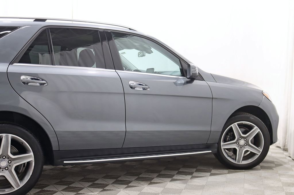 Used 2017 Mercedes-Benz GLE 400 4MATIC image 10
