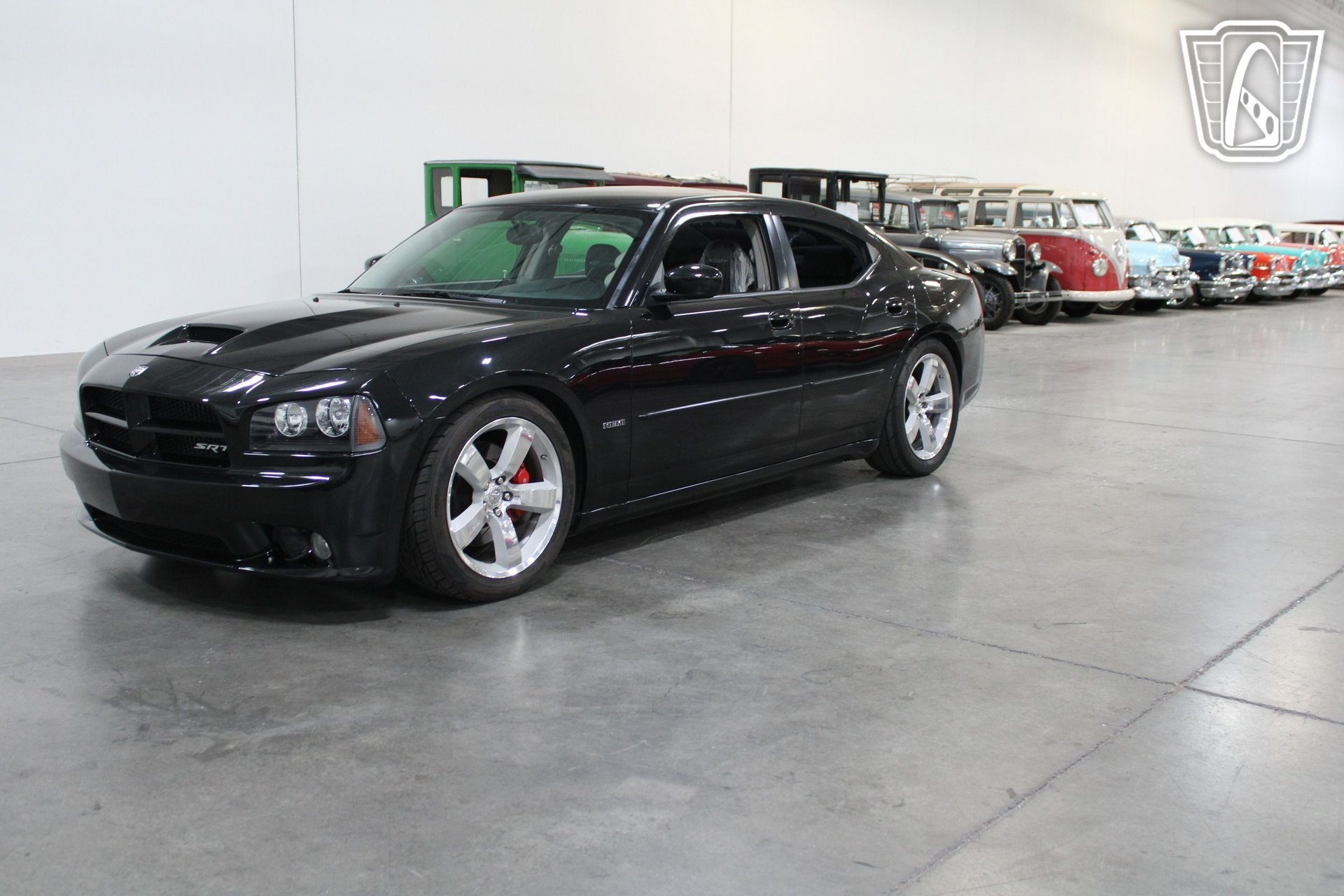 Used 2006 Dodge Charger SRT8 w/ SRT Option Group III RWD image 4