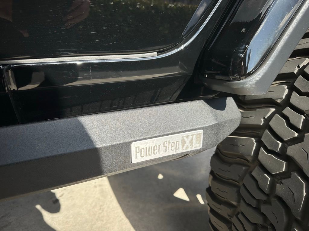 Used 2021 Jeep Wrangler Unlimited Rubicon image 40