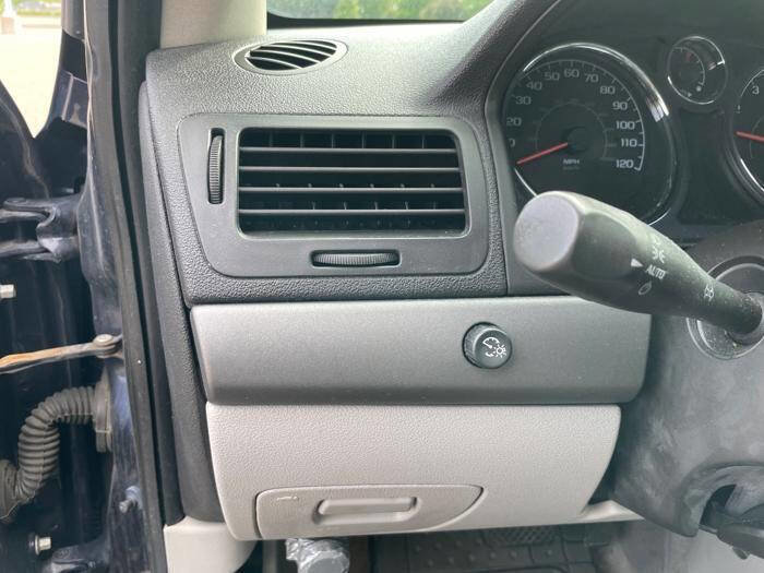Used 2008 Chevrolet Cobalt LT FWD image 34