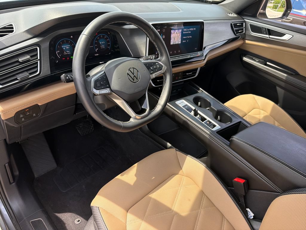 Used 2024 Volkswagen Atlas Cross Sport SE AWD/4WD image 8