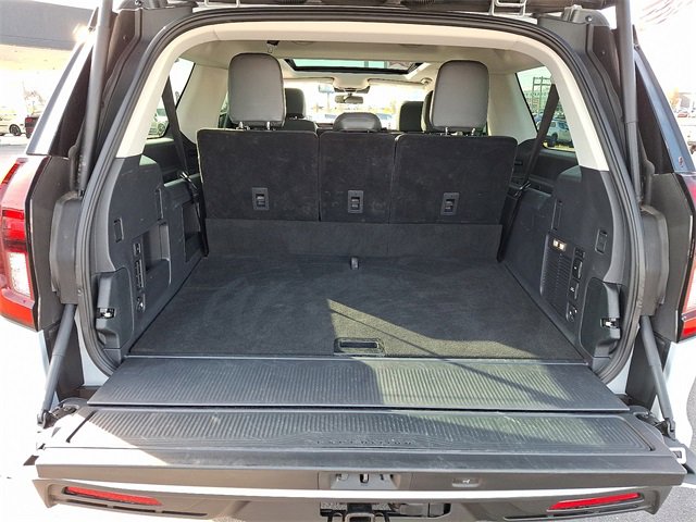 Used 2025 Ford Expedition Max Active image 30