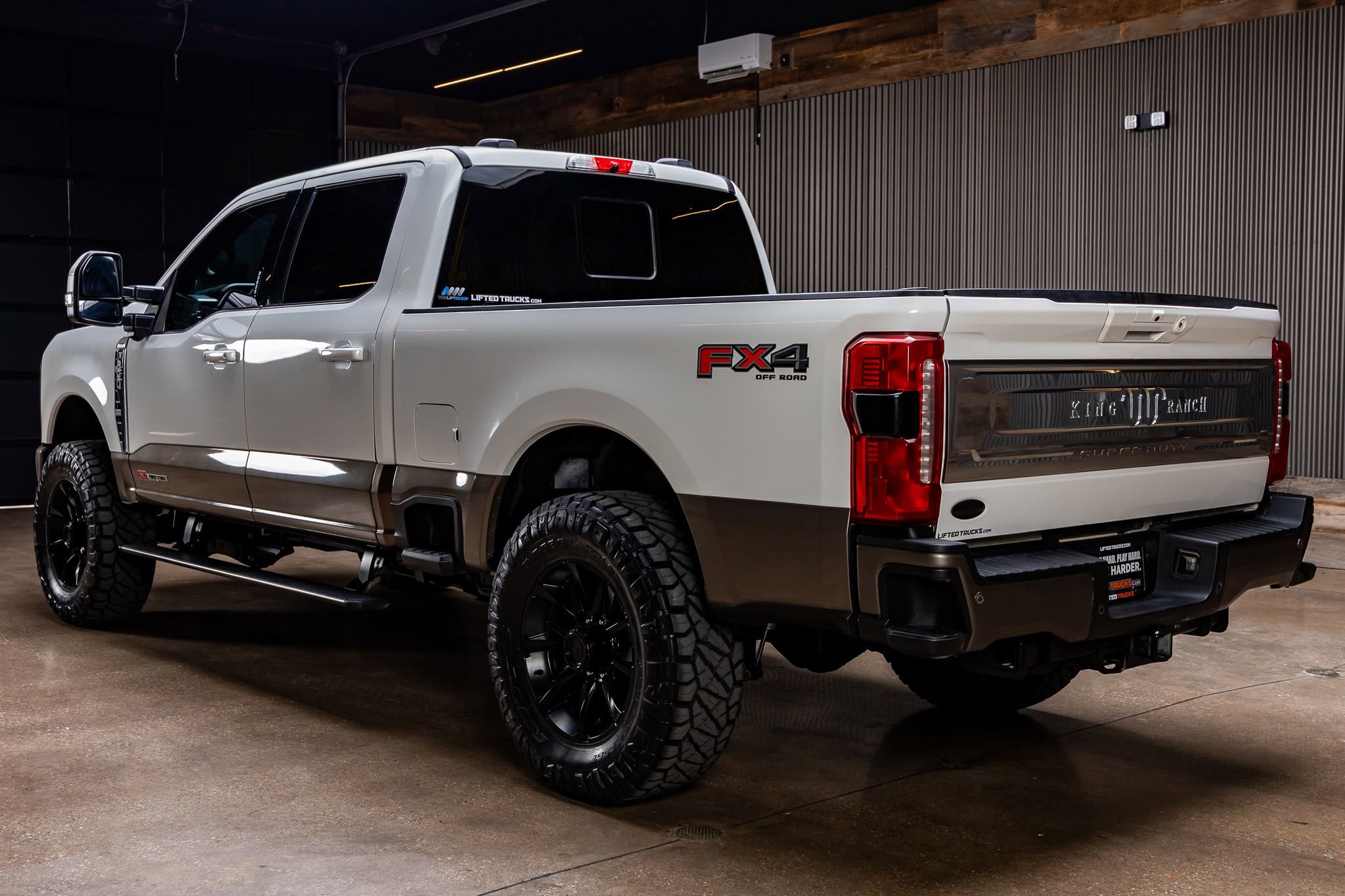Used 2023 Ford F250 King Ranch AWD/4WD image 7