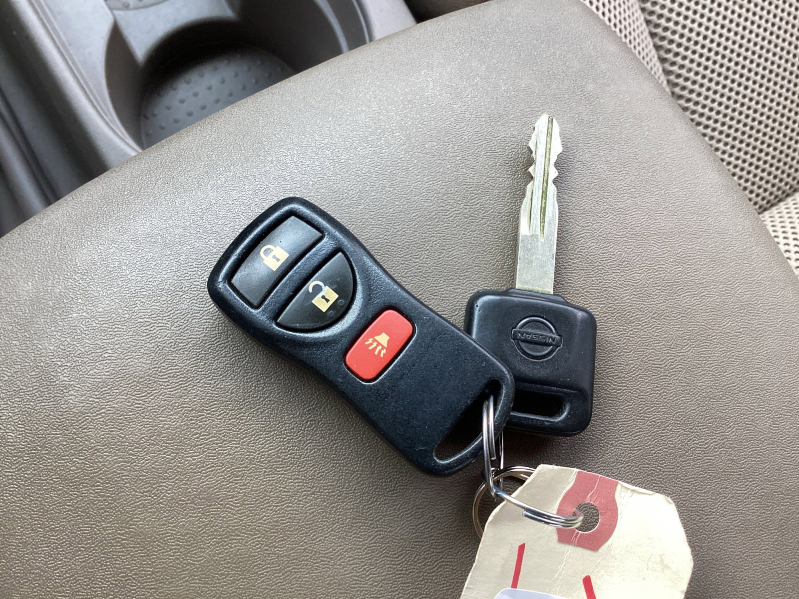 Used 2014 Nissan Frontier SV RWD image 29