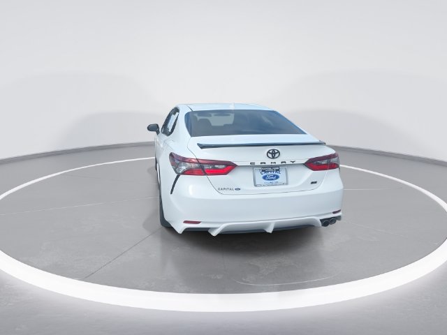 Used 2023 Toyota Camry SE FWD image 7