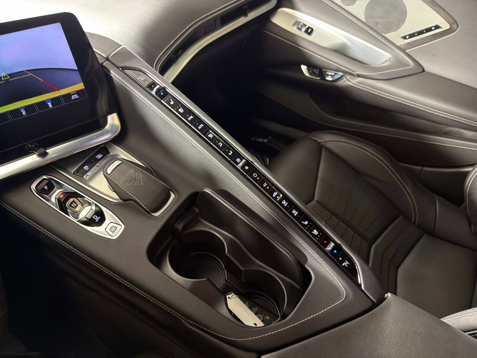 Used 2022 Chevrolet Corvette Stingray Preferred Conv w/ Battery Protection Package RWD image 36