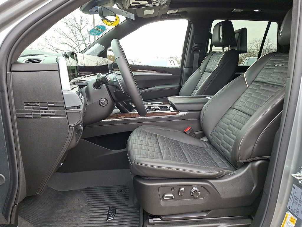 Used 2025 Cadillac Escalade Sport Platinum w/ LPO, Floor Liner Package image 22
