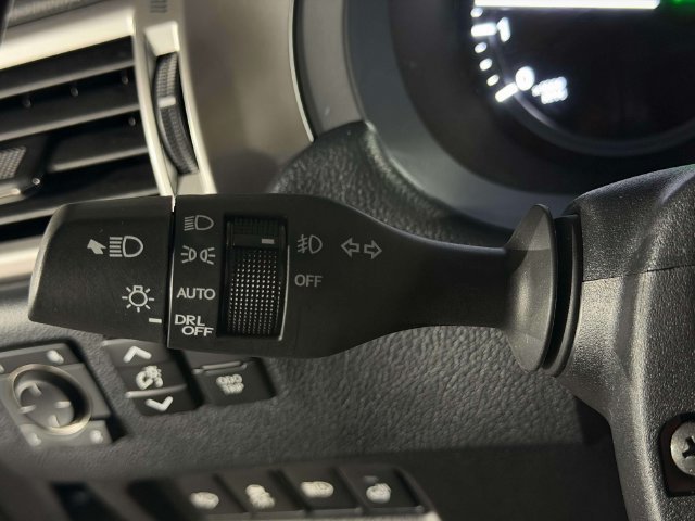 Certified 2023 Lexus GX 460 Premium w/ Premium Package AWD/4WD image 26