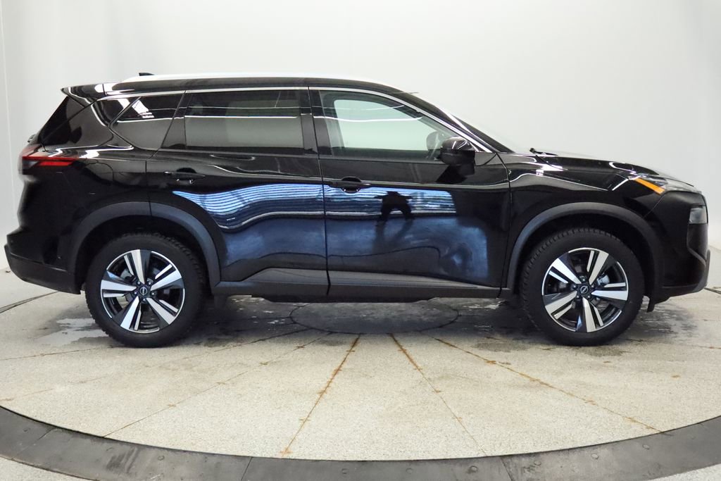 Used 2024 Nissan Rogue SL image 8