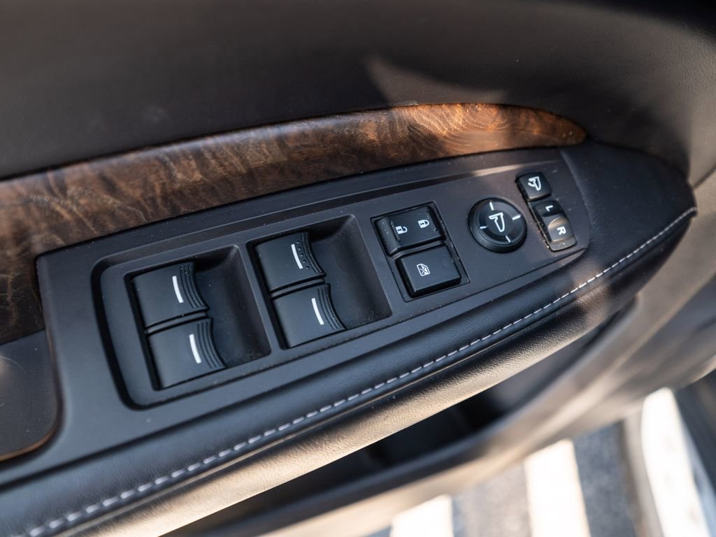 Certified 2018 Acura MDX w/ Advance & Entertainment image 28