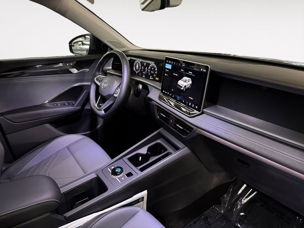 New 2026 Volkswagen Tiguan SE AWD/4WD image 9