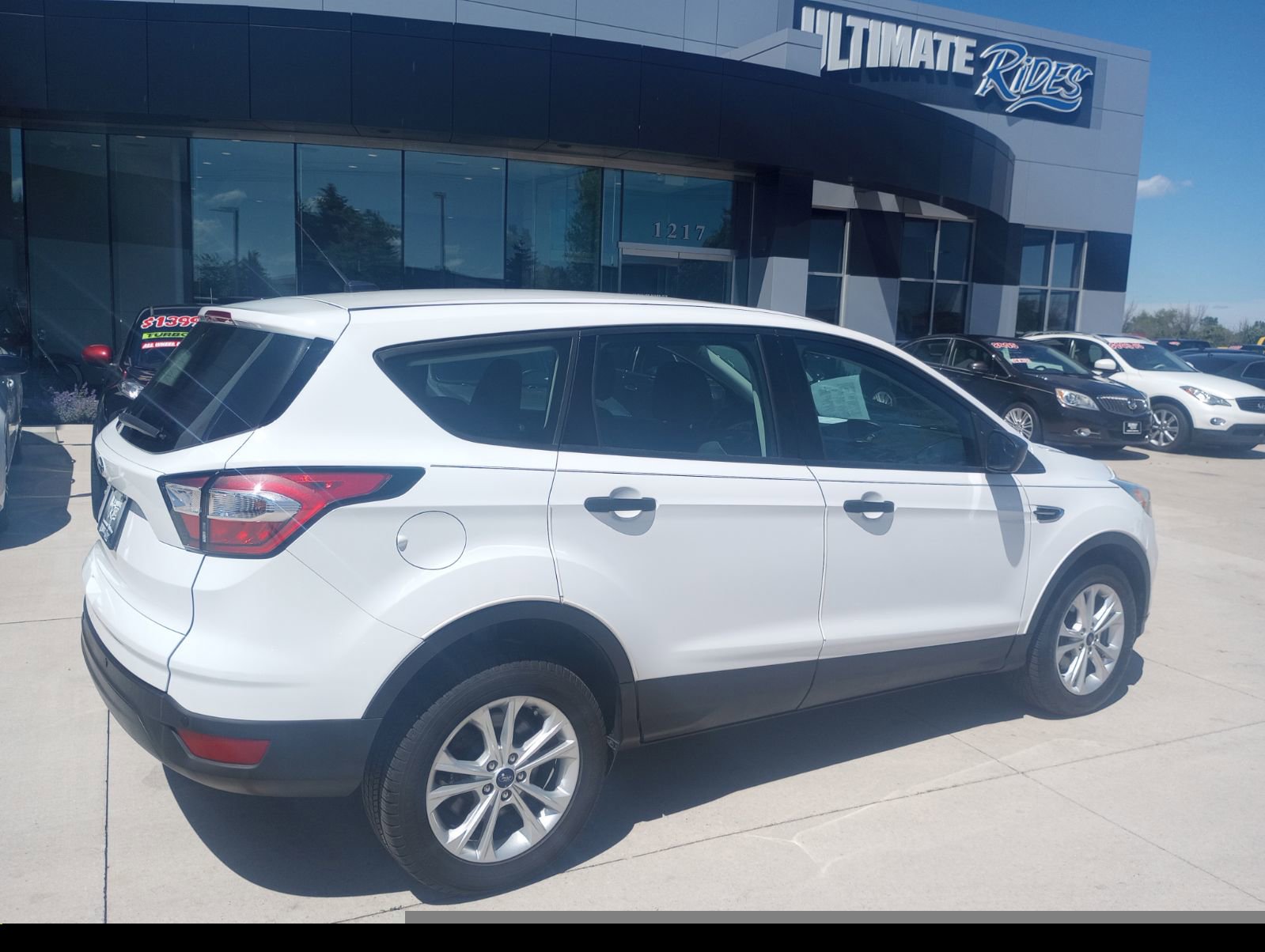 Used 2017 Ford Escape S image 2