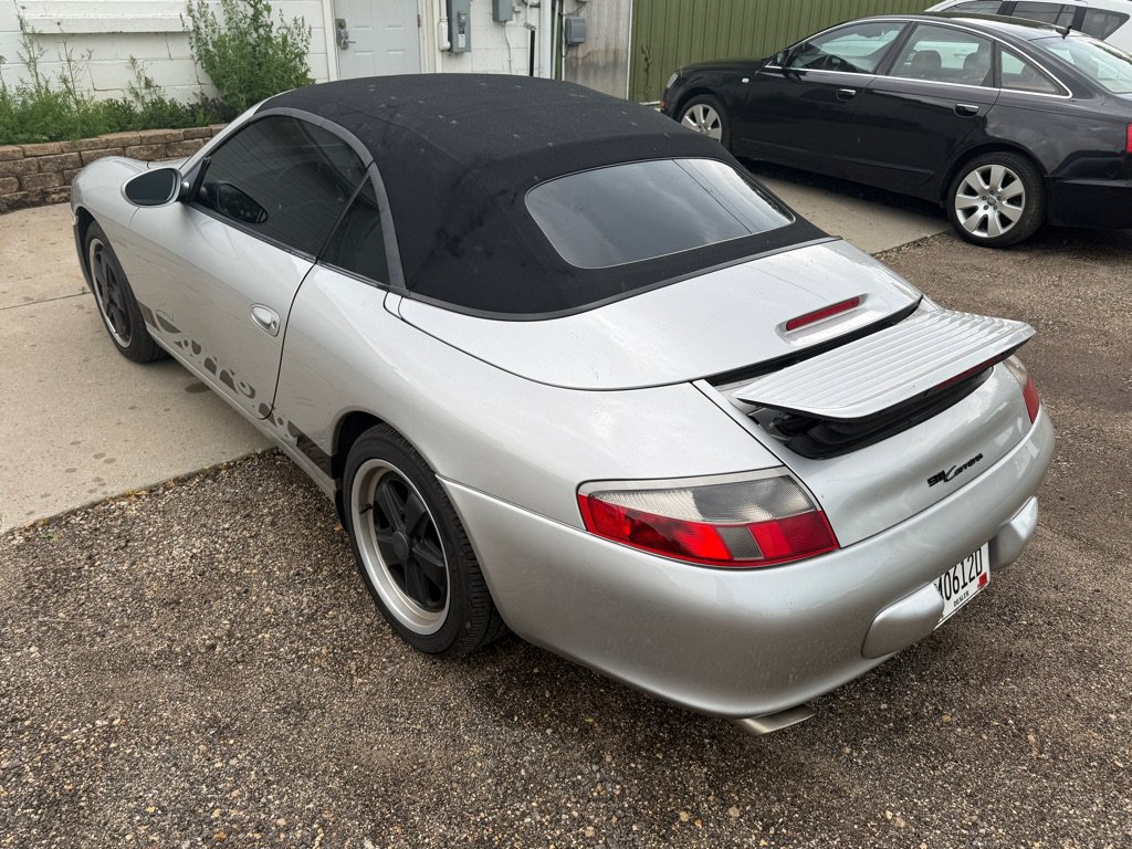 Used 2004 Porsche 911 Carrera RWD image 7