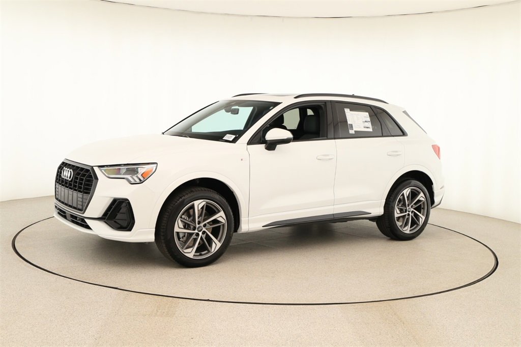 New 2025 Audi Q3 2.0T Premium image 13