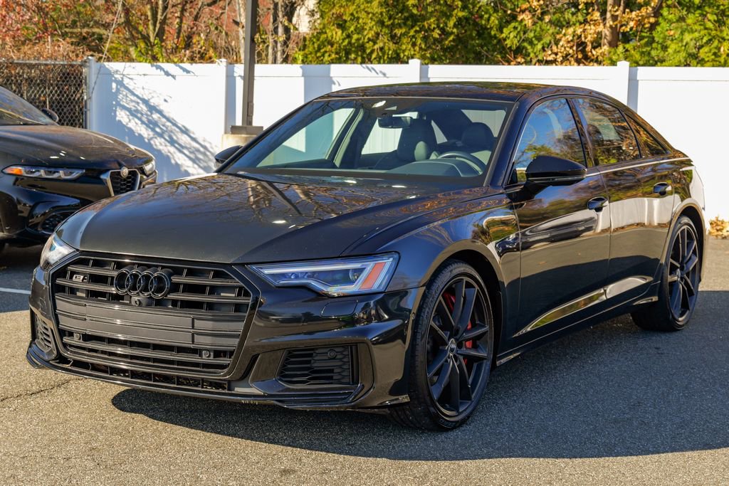 Used 2020 Audi S6 Premium Plus w/ S Sport Package image 3