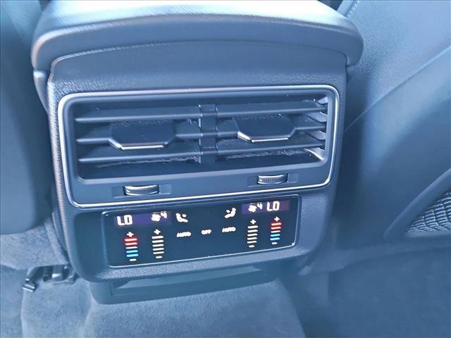 Used 2022 Audi Q8 Premium Plus image 17