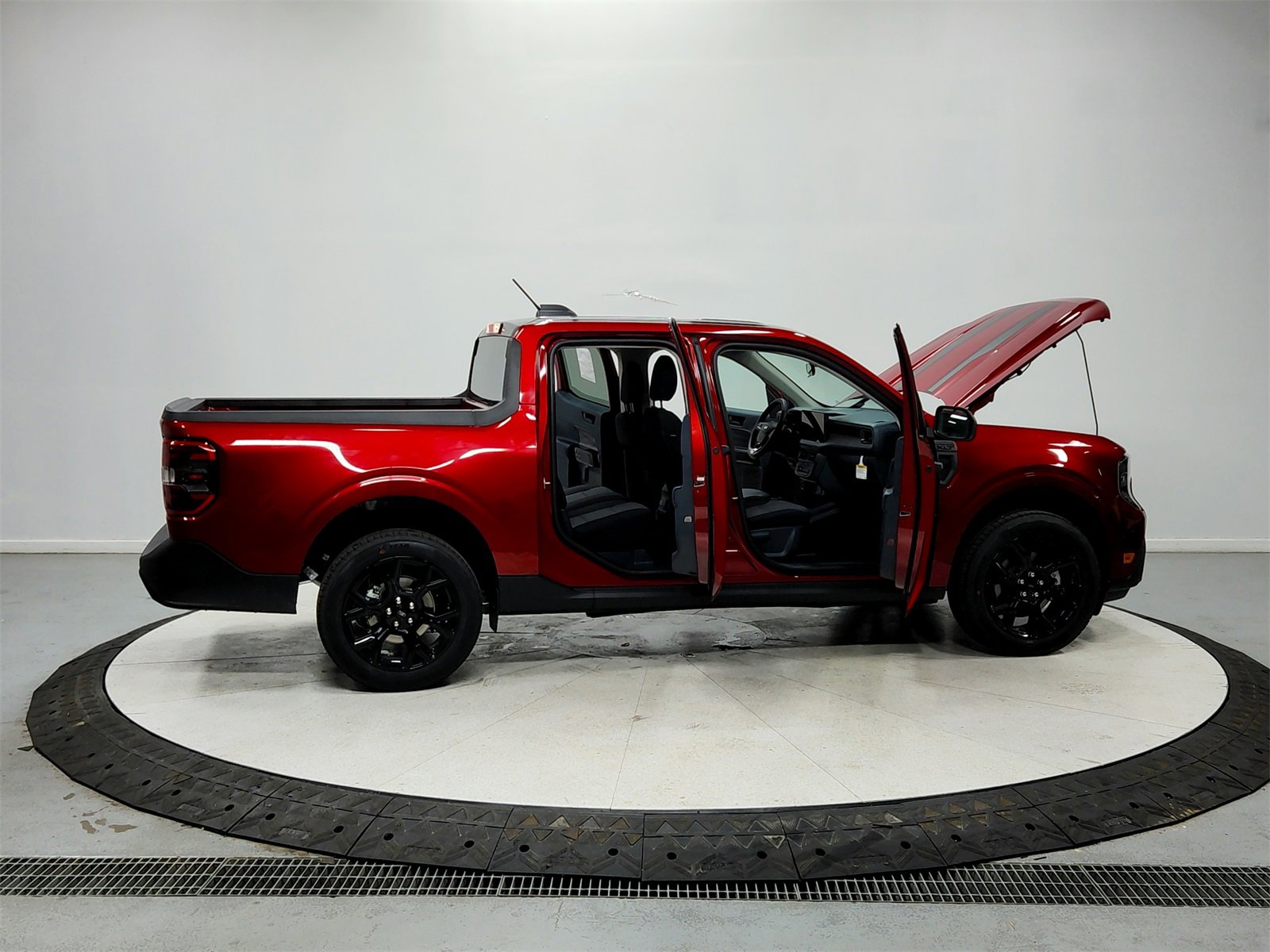 New 2025 Ford Maverick XLT w/ XLT Luxury Package image 16