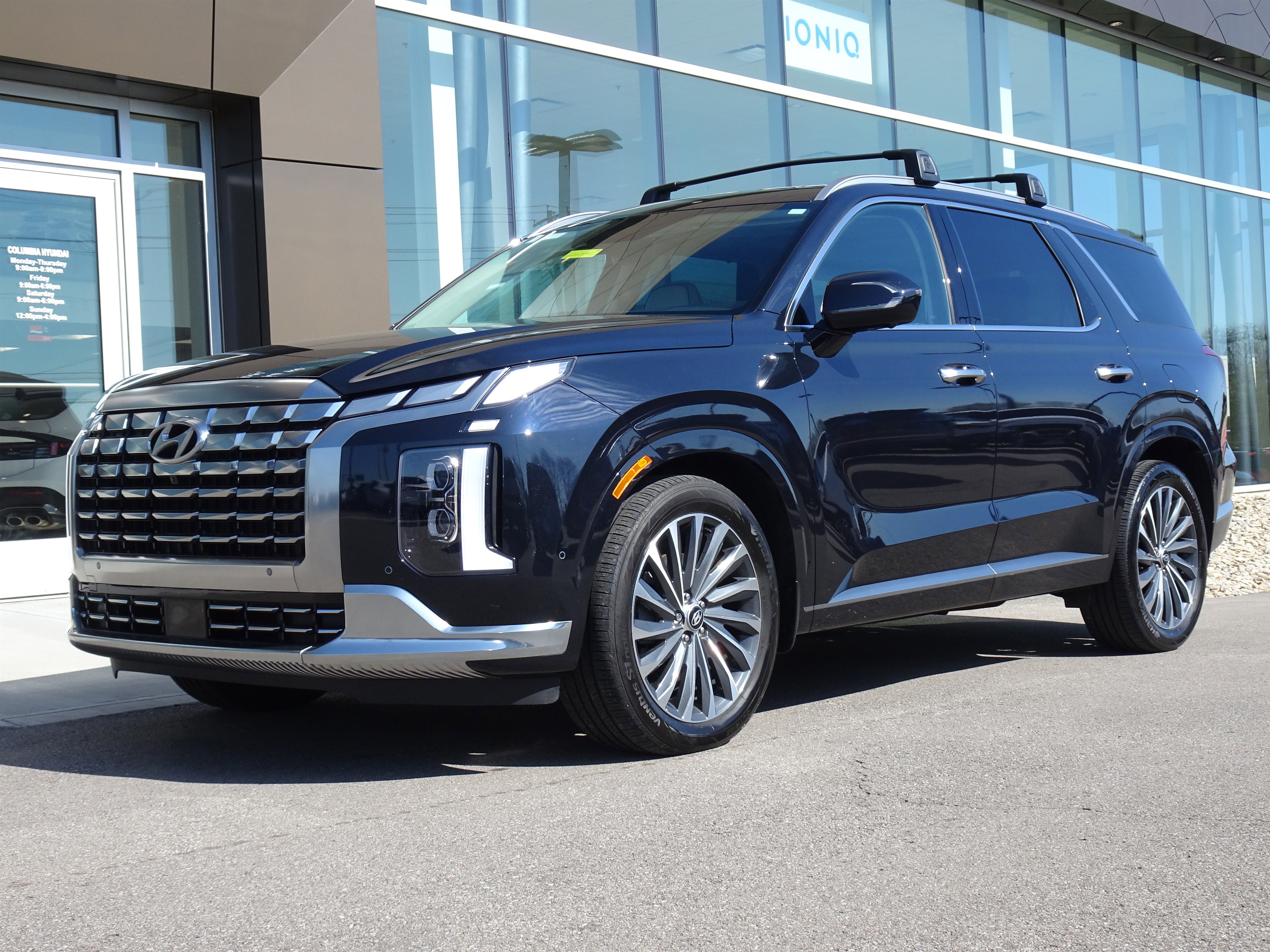 Used 2024 Hyundai Palisade Calligraphy AWD/4WD image 1