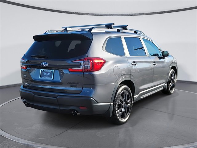Used 2023 Subaru Ascent Onyx Edition image 6
