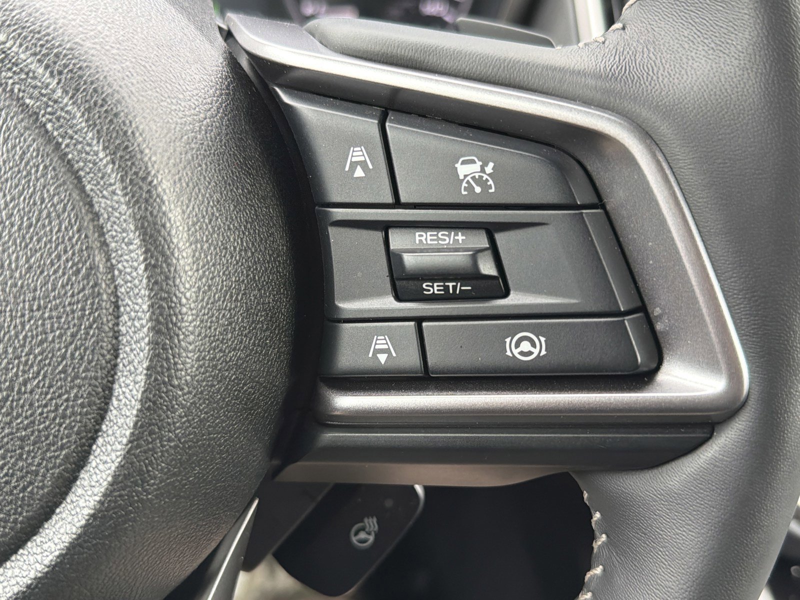 Certified 2025 Subaru Outback Touring image 30