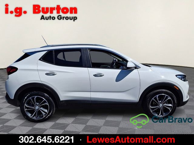Used 2023 Buick Encore GX Select w/ Safety Package II AWD/4WD image 7