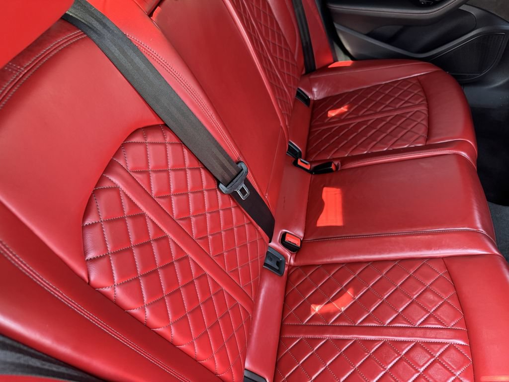 Used 2021 Audi S4 Premium Plus w/ Premium Plus Package AWD/4WD image 31
