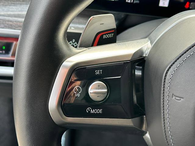 Certified 2023 BMW 760i xDrive w/ Executive Package image 23