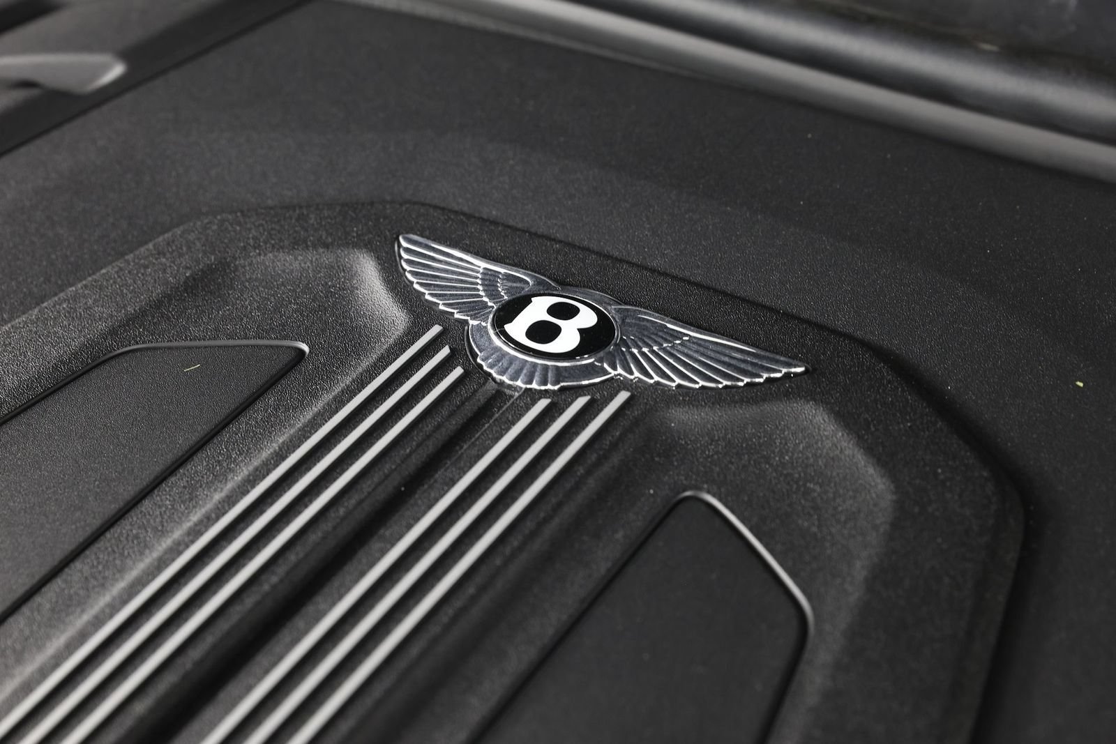New 2025 Bentley Bentayga Extended Wheelbase AWD/4WD image 37
