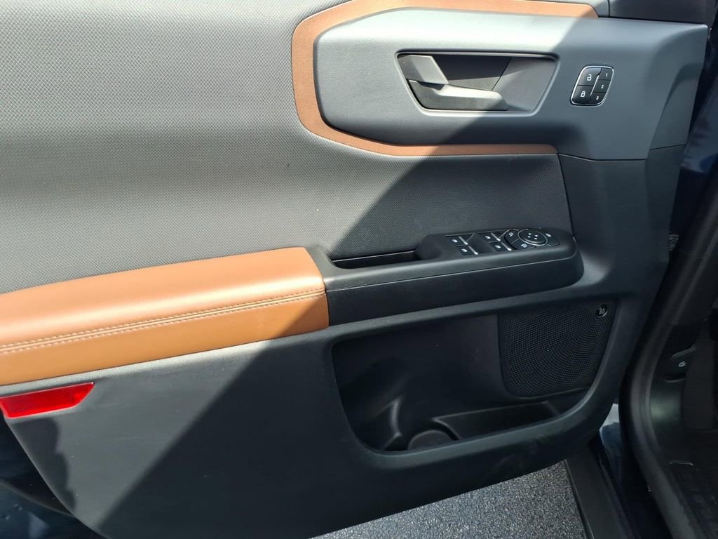 Used 2023 Ford Bronco Sport Outer Banks w/ Tech Package image 10
