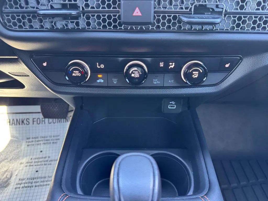 Used 2025 Honda HR-V Sport image 27