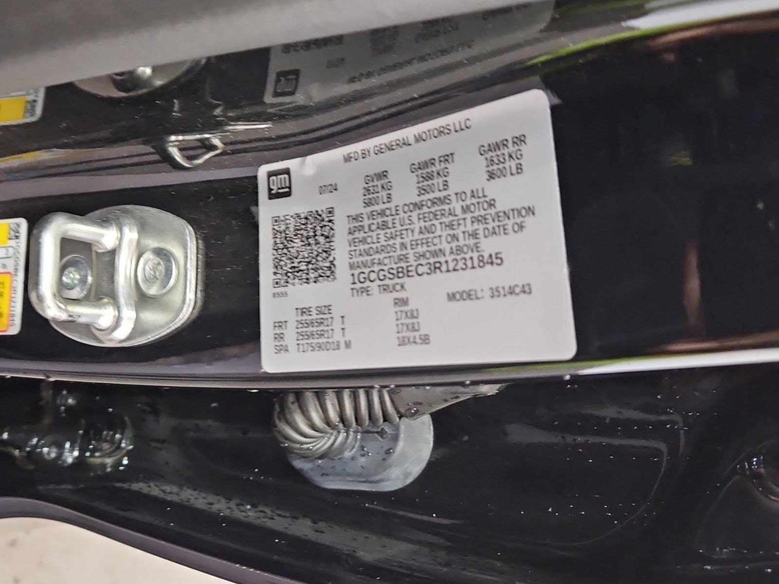 Used 2024 Chevrolet Colorado W/T image 14